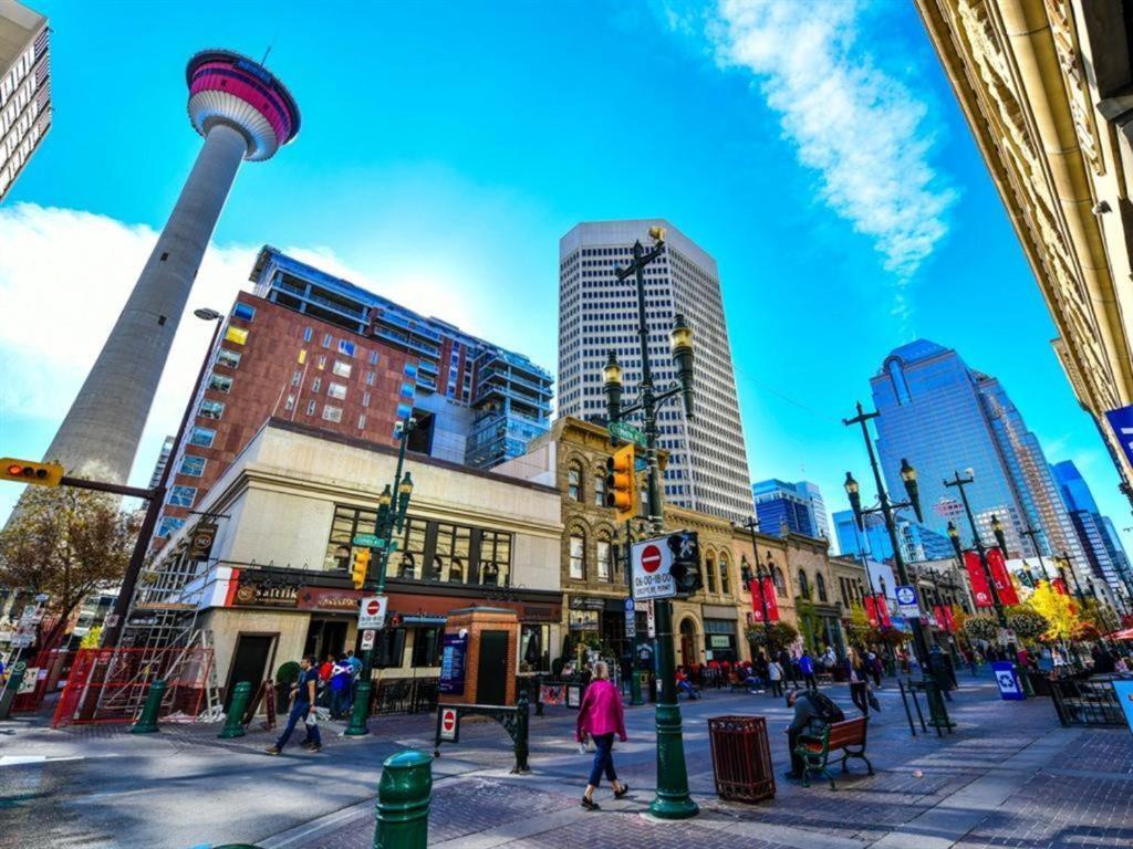 A Spacious Downtown 1-Bed Suite YYC Esterno foto